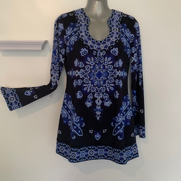 I-N-C International Concepts Ladies Tunic Size Medium - Picture 2 of 10